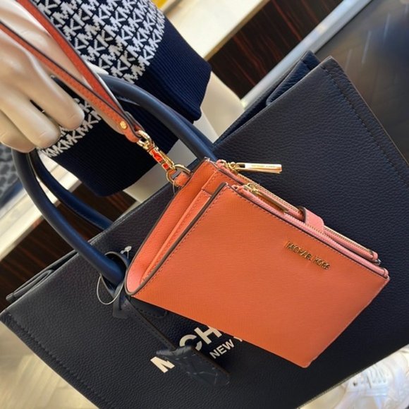 Michael Kors Jet Set Travel Leather Large Double Zip Wallet Wristlet Sherbert - Picture 16 of 16